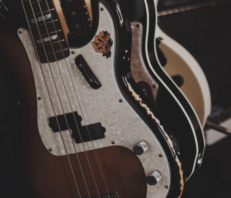 Baixo – Clube de Assinatura